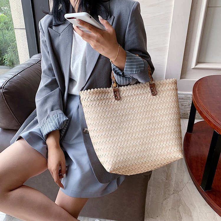 Straw & Bamboo Large-Capacity Beach Handbag (2 colors)