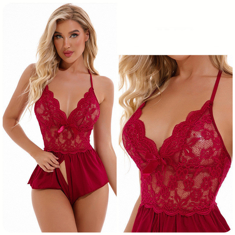 Women's Fashion Lace Lingerie One Piece With Peekaboo Bottoms (Multiple Colors)