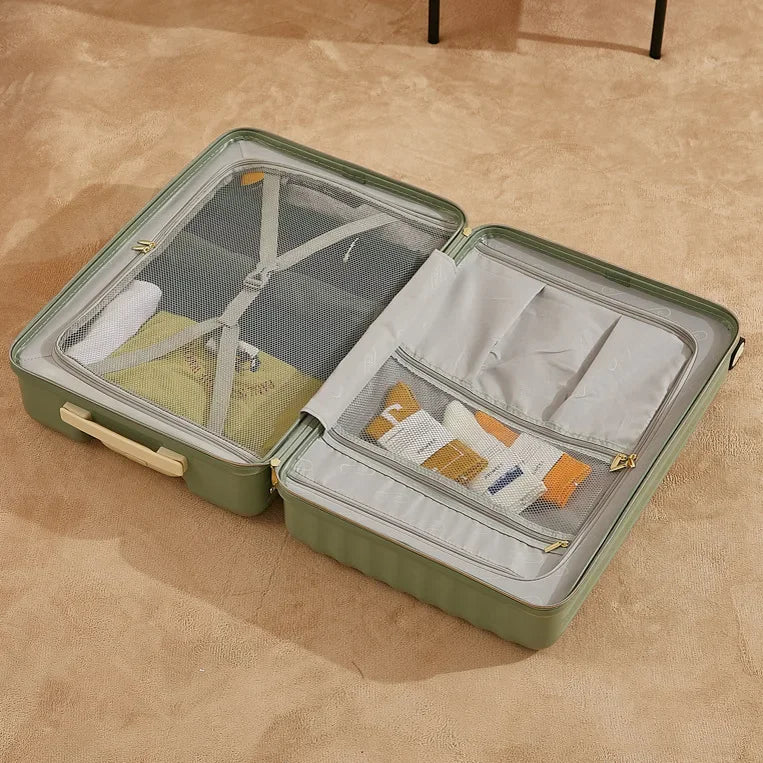 Grooved Fashion Suitcase Trunk w/Wheels (Multiple Colors)